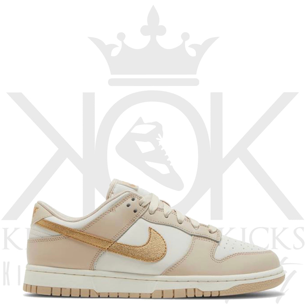 Dunk Low Phantom Metallic Gold