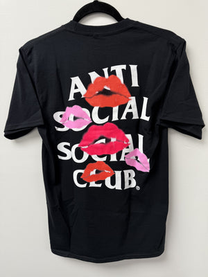 ASSC Your Kiss Tee Black